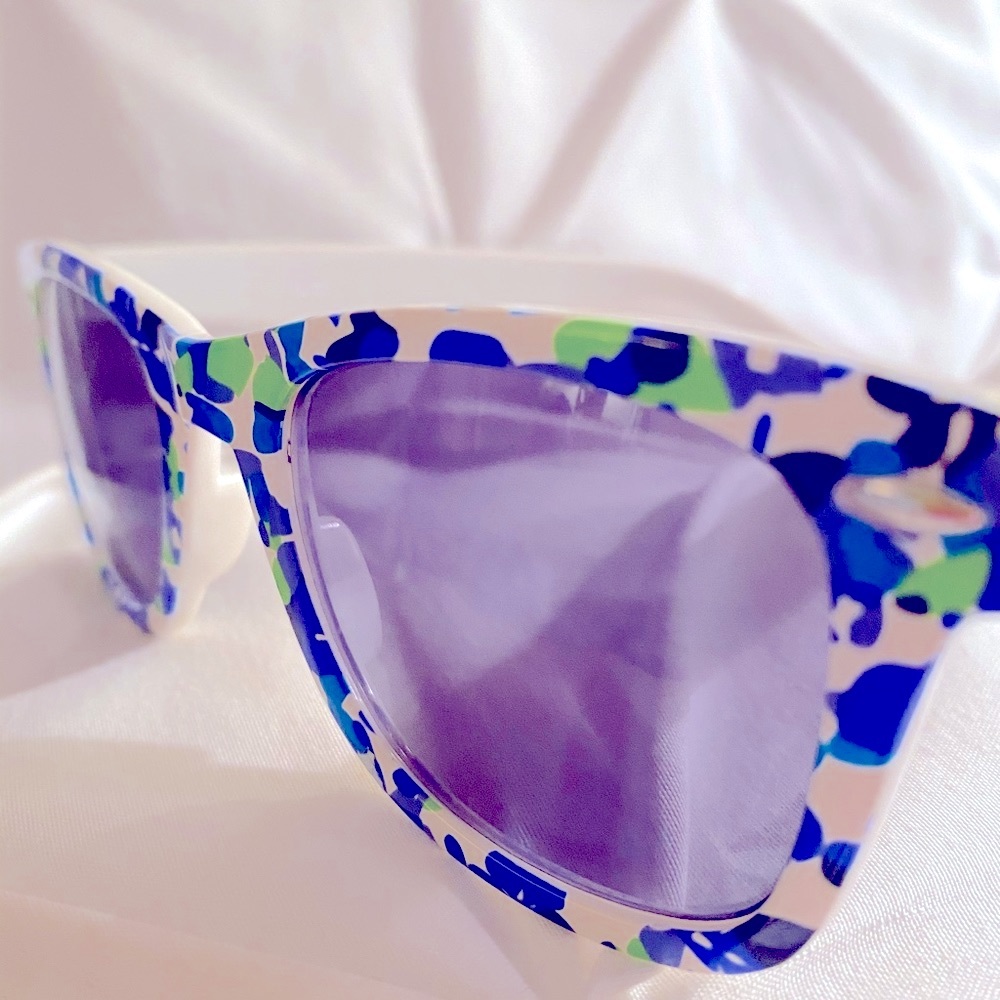 BLUE AND GREEN FLORAL SUNGLASSES - Picture 2 of 4